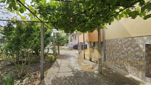 Бургас, гр. Камено, Продава 